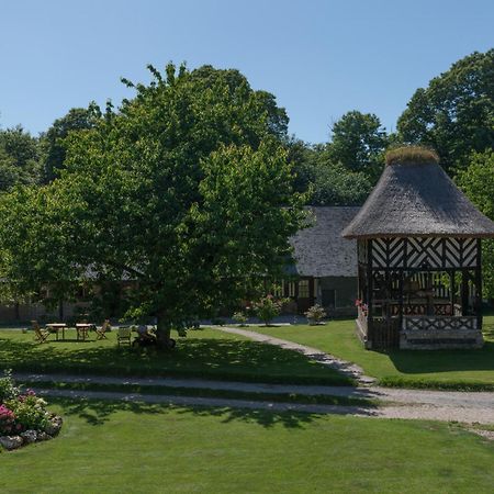 La Ferme Chevalier Hotell Équemauville Exteriör bild